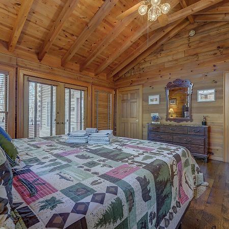 Blue Ridge Bliss- Spacious Cabin, Pets, Hot Tub! 외부 사진